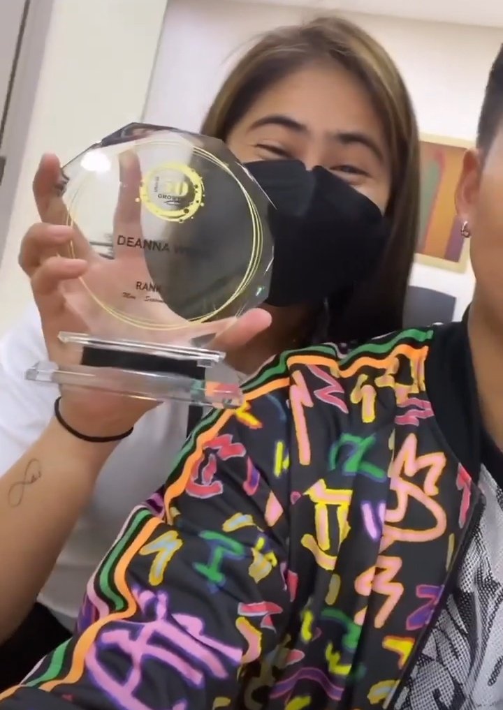 ubebeshalaya's tweet photo. Congratulations and always proud of you 🥳🫶 #Rank17 

Dwongs wid Neil :)) https://t.co/SFbCCioZVM