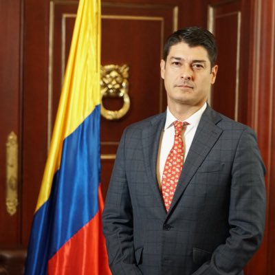 GallegoArroyave's tweet photo. 📸 7 días para encarar nuevos retos.
¡Feliz y positivo inicio de semana! https://t.co/Q5dfUPkjKe