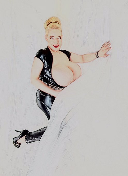 Today with hot comic #MondayMotivation for a perfect start into the new week with full power energy #hotwifechallenges