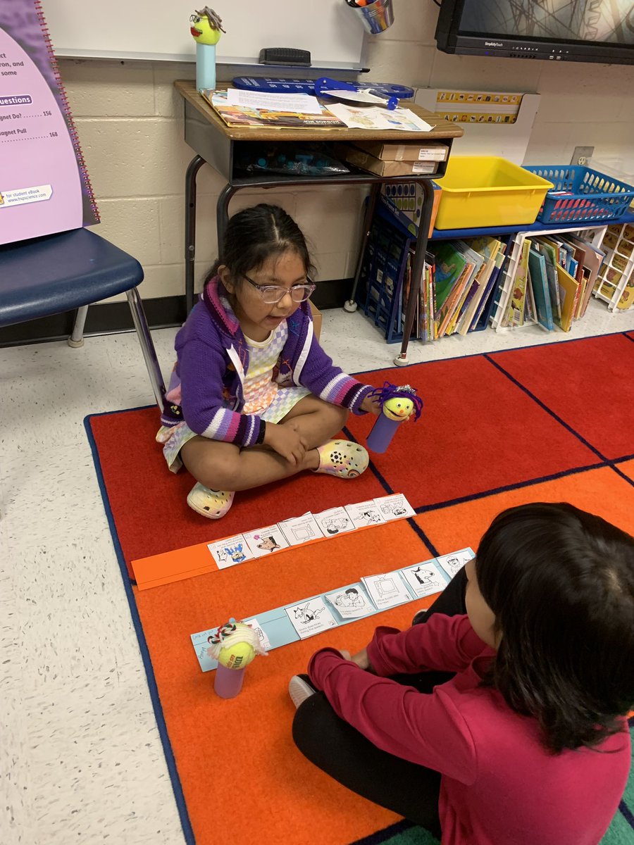 LaBelleESLions's tweet photo. Students in #firstgrade are using hand made puppets to retell and sequence stories. #ArtsInegration #ALLIN #TeamLabelle https://t.co/ePYQlwssjY