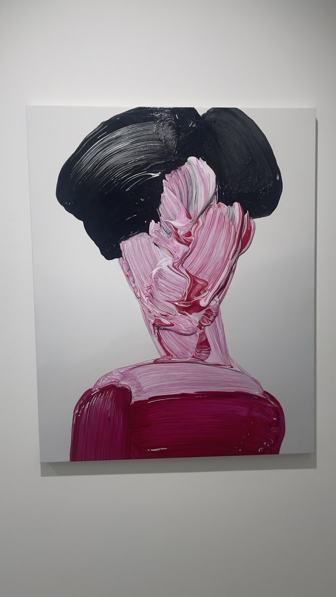 wsxzakc's tweet photo. 武田鉄平「近作展」
MAHO KUBOTA gallery
サイン会誰が当選したんだ〜まじ欲しかった〜 https://t.co/2gxof5gz1P