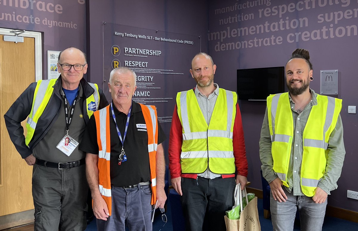 BigSolarCoop (@bigsolarcoop) on Twitter photo Woohoo! We hit minimum share offer target of £600k🎉
Project Lead, Chris is getting straight to work with installers <a href="/BESCoop/">Basingstoke Energy Services</a> at 1st round of sites.
Onwards now to our full £1.2m goal >>> many more rooftops lined up...bigsolar.coop/invest
Capital at risk Woohoo! We hit minimum share offer target of £600k🎉
Project Lead, Chris is getting straight to work with installers <a href="/BESCoop/">Basingstoke Energy Services</a> at 1st round of sites.
Onwards now to our full £1.2m goal >>> many more rooftops lined up...bigsolar.coop/invest
Capital at risk