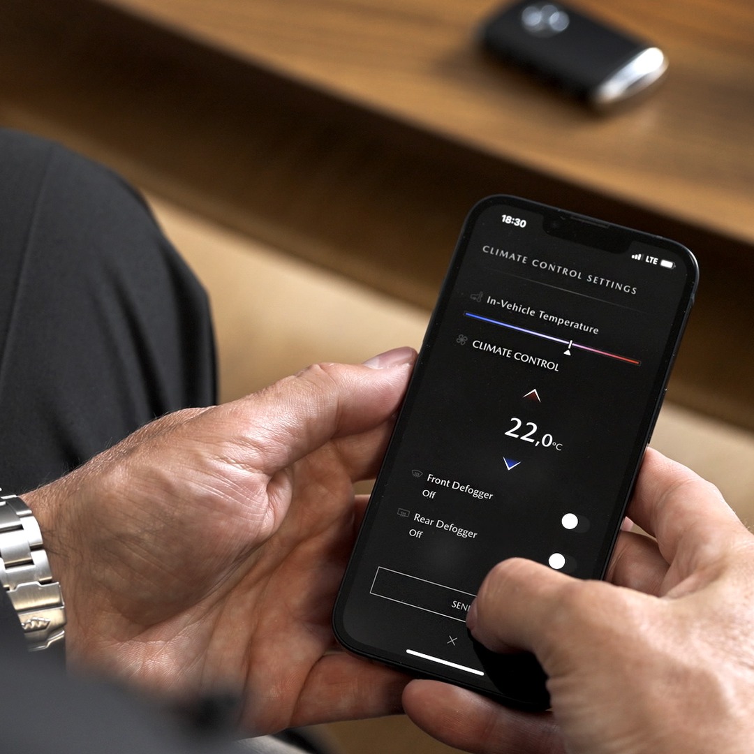 SnowsMazda's tweet photo. Stay cool (or warm), whichever you prefer, with the MyMazda apps’ innovative climate control.

Available to download now.
Apple iOS: https://t.co/wV77Q7Rv4p 
Android: https://t.co/FyqAhR9FSq 

#Snows #SnowsMazda #Mazda #MyMazda #MyMazdaApp #MazdaApp https://t.co/b6r9QrOpxe