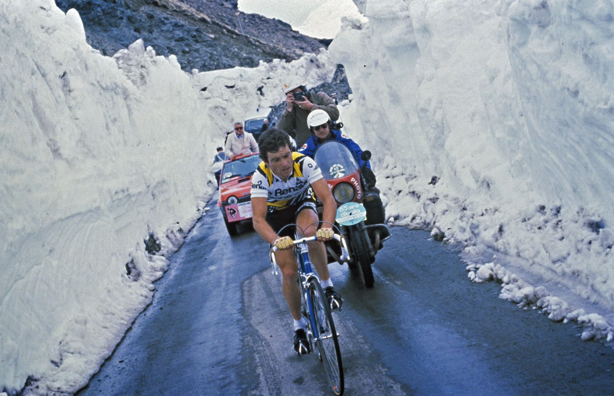 davidguenel's tweet photo. Hinault. Stelvio. Giro.

(1980) https://t.co/CO0taeygtT
