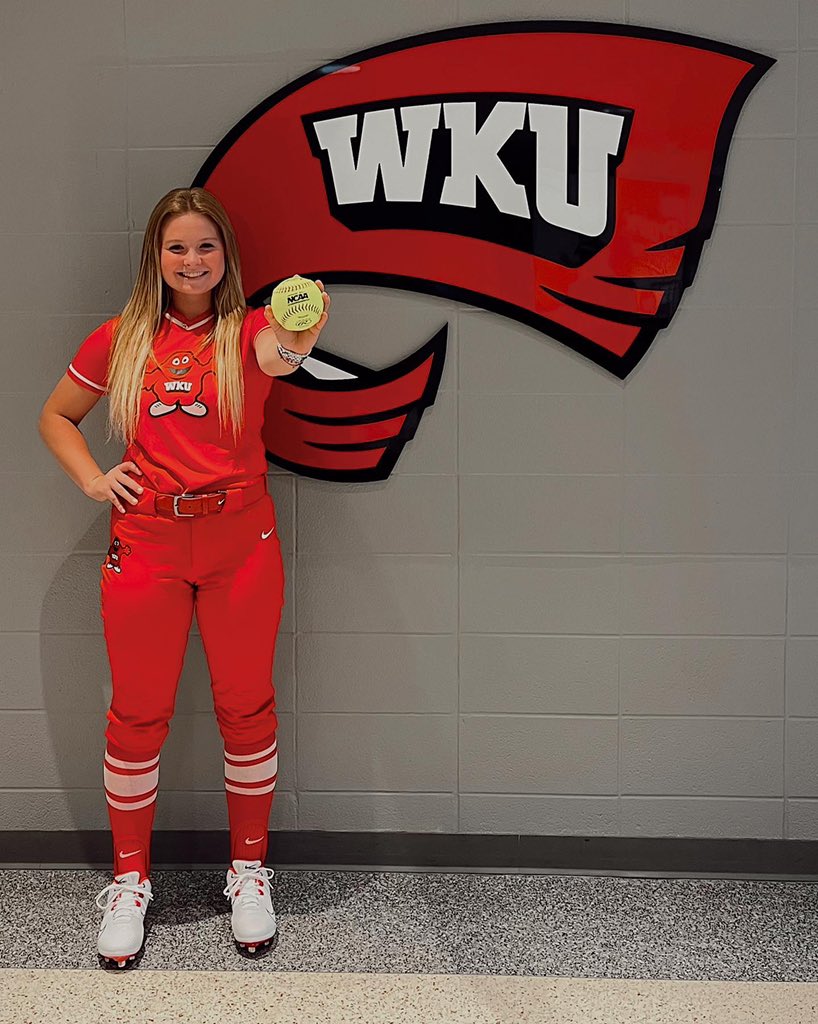 rylansmith2023's tweet photo. Seriously cannot wait for the next 4‼️❤️🤍❤️🤍 @WKUSoftball @KaylaBixel @wcsnhssoftball https://t.co/XdETWDPUwm