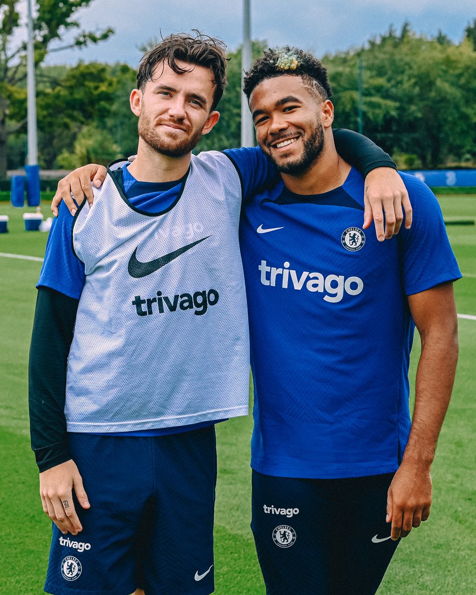 ChelseaFC's tweet photo. BC 🤝 RJ. https://t.co/SzZRrthmci