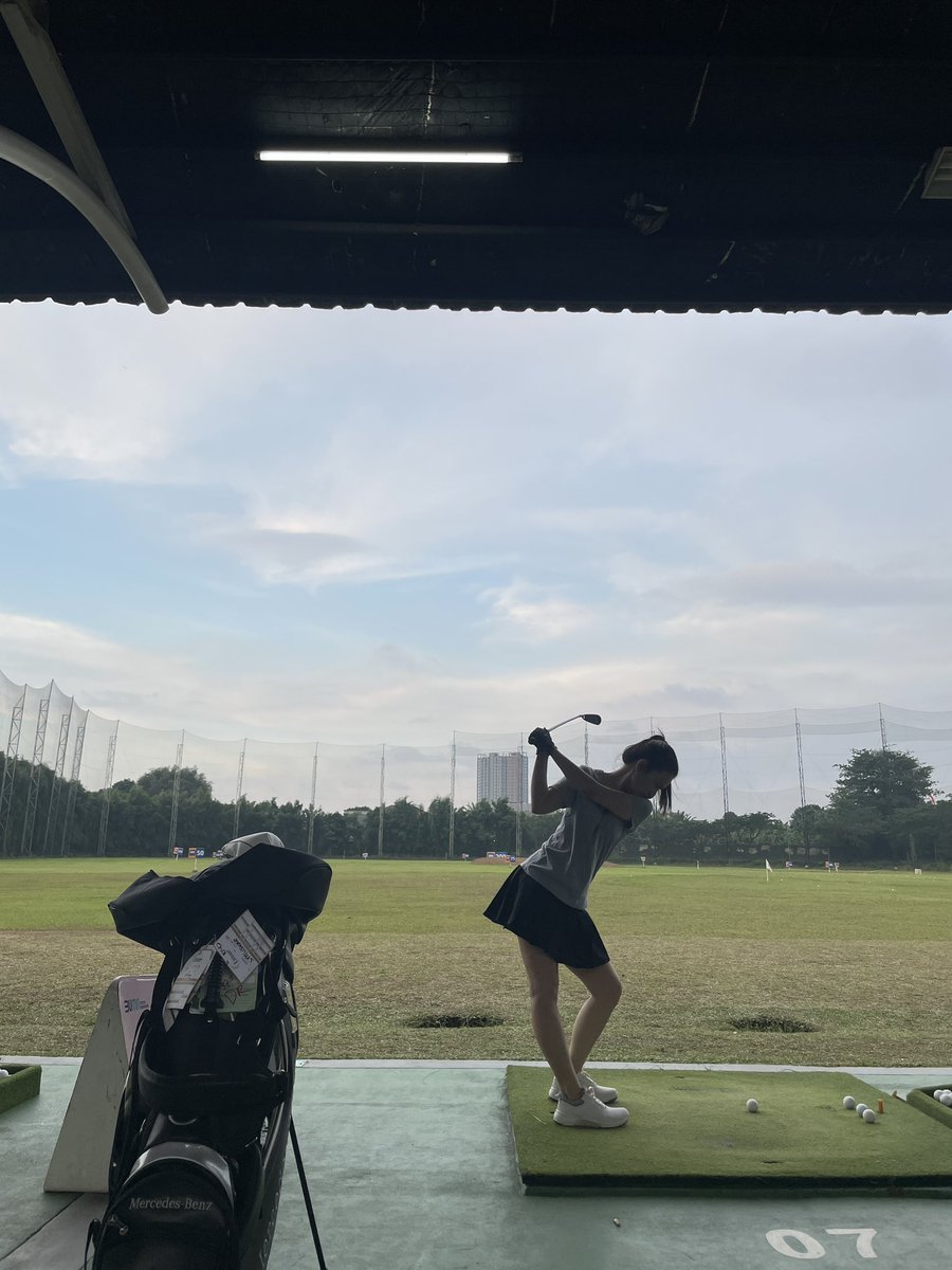 michelleziu's tweet photo. Skrg swing senyaman mungkin, bukan mana yg benar .. tapi mana yg nyaman 😎 https://t.co/1mW78w0qIM