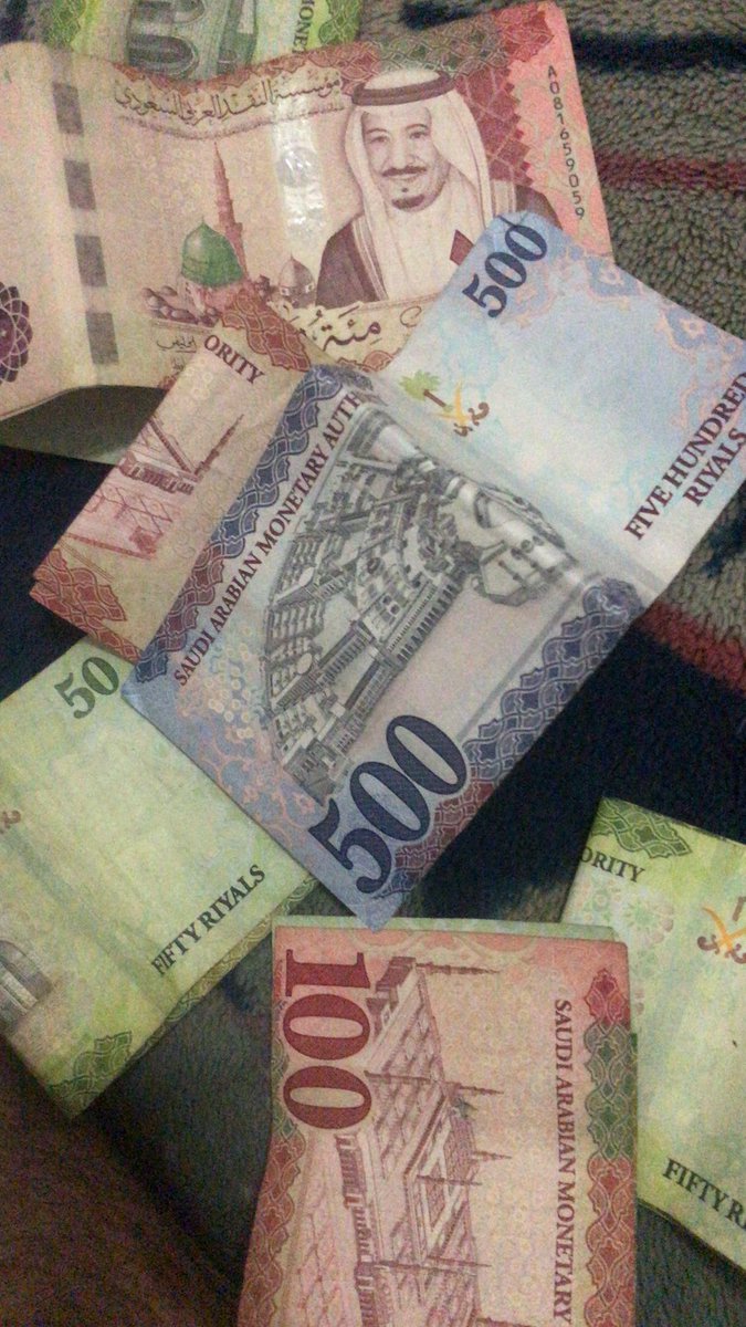 komkpad's tweet photo. انا كاش انا موجب يماني عمري25وزني54. طولي170 https://t.co/ISzVC9Bi8Q