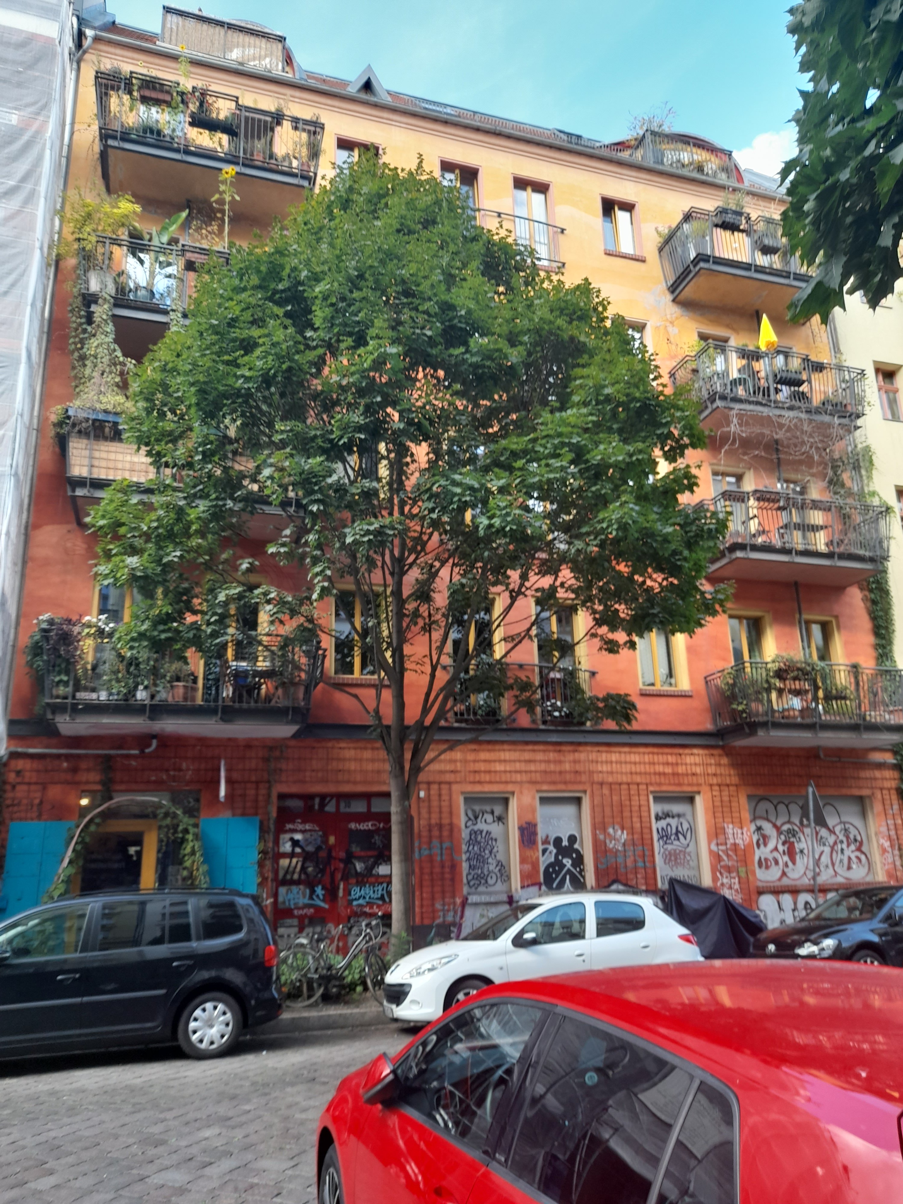 martin-d-ringer-on-twitter-berlin-prenzlauer-berg-https-t-co