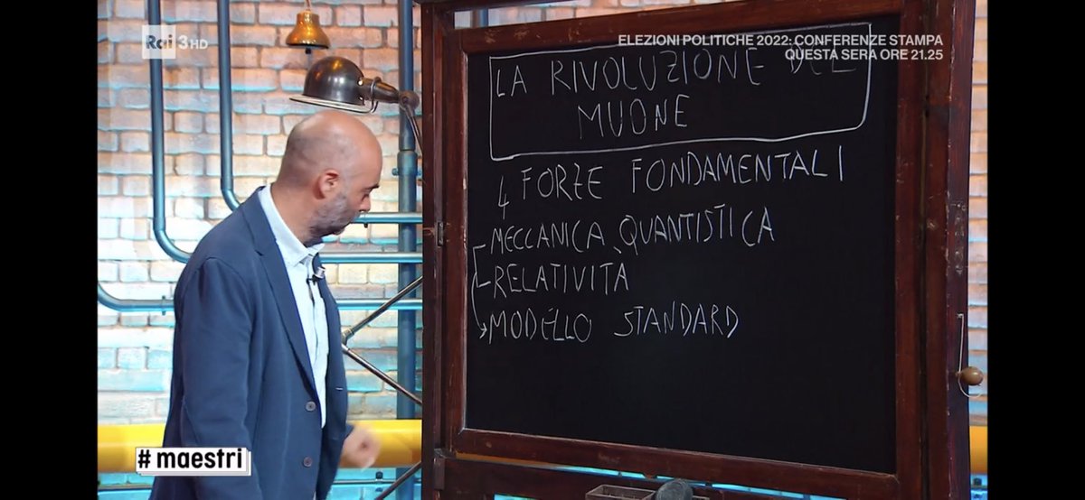 valeriamancuso1's tweet photo. @EdoardoCamurri #maestri
A sorpresa trovo un bel ripasso di#fisica sul #muone
Non facile,ma molto interessante la spiegazione del prof#Venanzoni
#edoardoCamurri https://t.co/Kj8ddb2c2N
