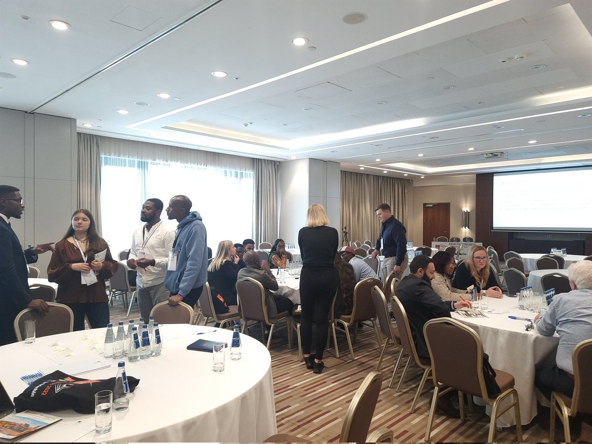 geo_connect_org's tweet photo. #YoungSurveyors and Seasoned Surveyors having collaborative discussions on the next steps for the #YoungSurveyorsNetwork @fig_young
Each group tackling each question during the breakout session at the #FIGCongress
#YoungSurveyorsNetwork
#YSN
#FIG
#FIGCongress https://t.co/XsS6NtD7fn