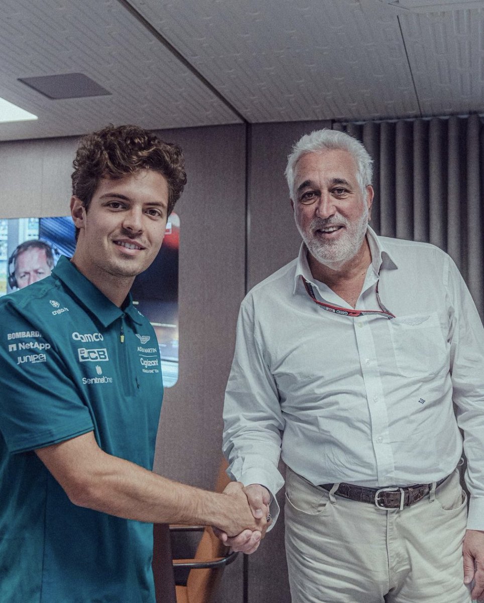 AstonMartinBra's tweet photo. 18 de novembro, às 7h. GP de Abu Dhabi, circuito de Yas Marina.
O brasileiro campeão da Fórmula 2 vai estreiar em um carro de F1 com a Aston Martin. https://t.co/HHcJNzRxLL