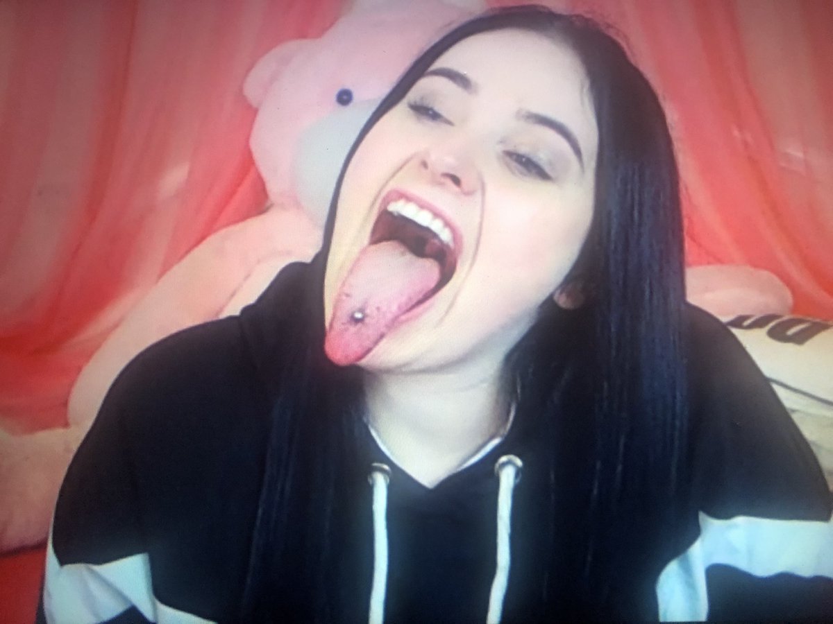 Long Tongue Booty On Twitter