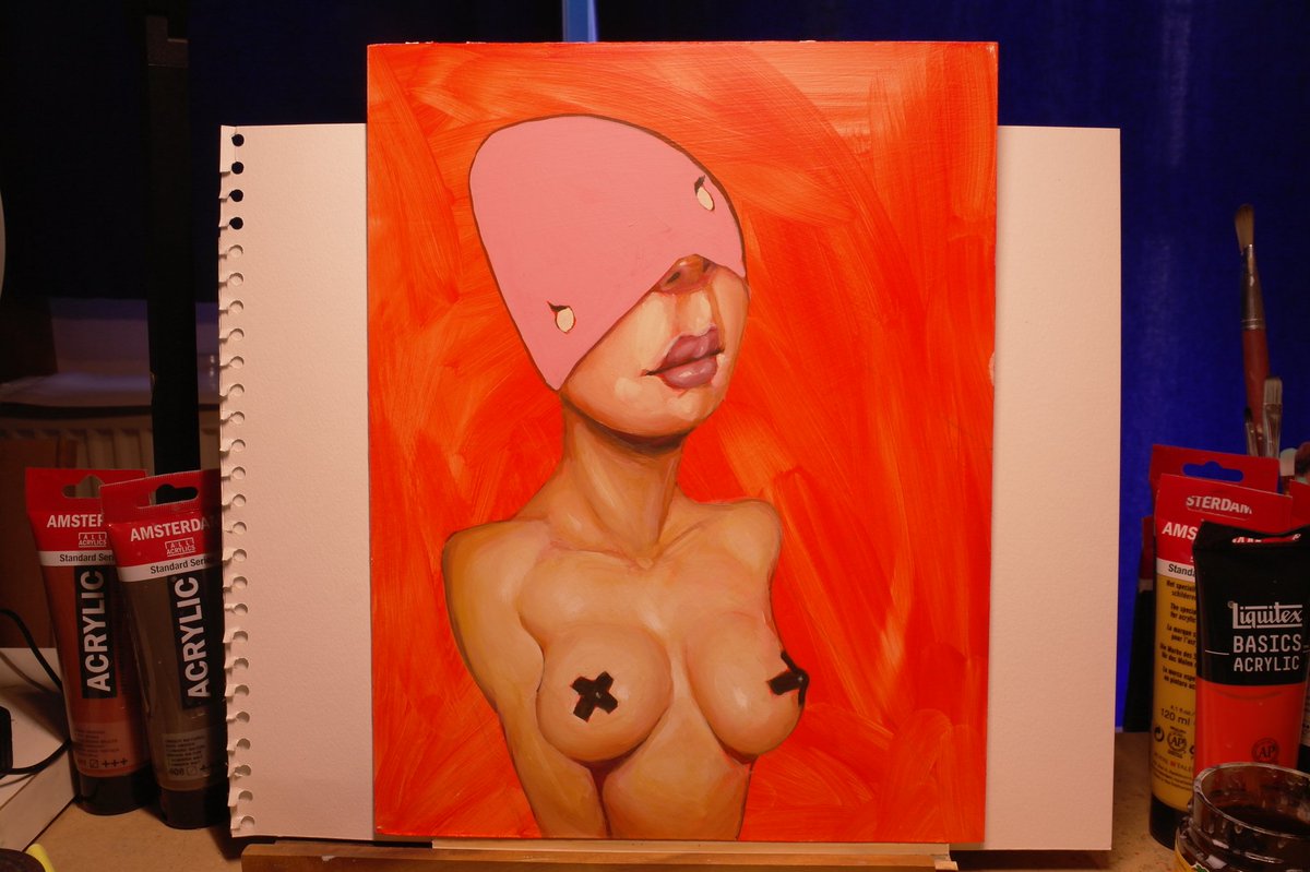 Nipplies but black tape.

#fineart #nude #masked