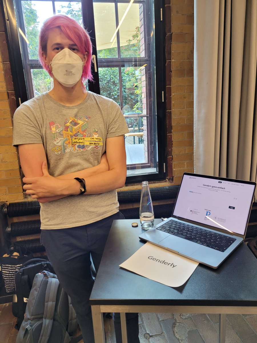 ZarahBruhn's tweet photo. Transfer von #socialinnovation at its best! Mit dem Prototype Fund fördern wir beim @BMBF_Bund flexibel&amp; unbürokratisch  #opensource Innovationen von Programmierer:innen. >100 Projekte seit 2020 von Idee zu Prototyp, zB. Lösungen für inklusive Sprache/Bildung/Partizipation uvm! https://t.co/Z2j8ENkdai