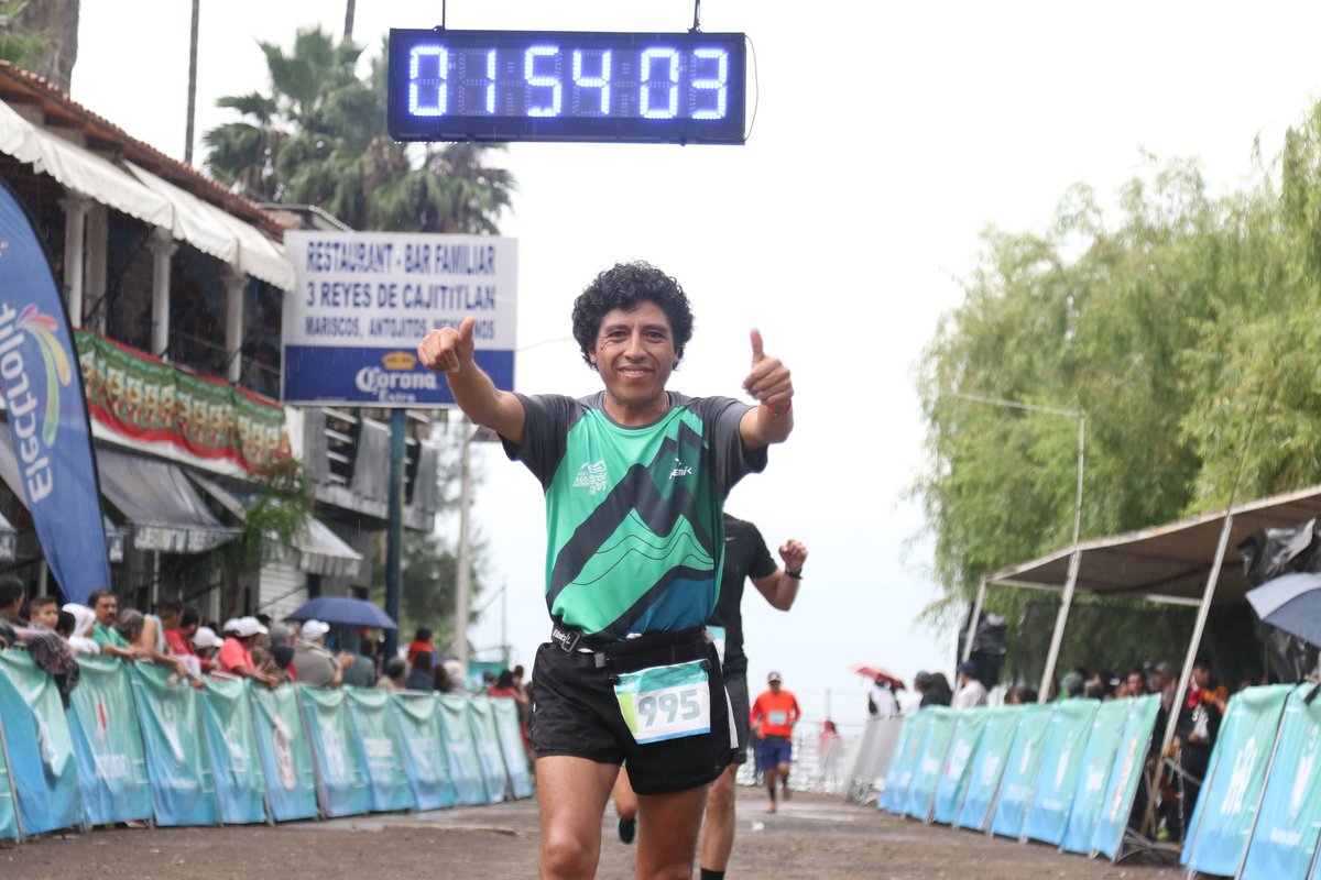 SalvadorZamoraZ's tweet photo. Este 9 de octubre rompe tu récord y demuestra lo tuyo al #VolverACorrer el Medio Maratón Tlajomulco. 

🏃🏽‍♂‍ Inscríbete en https://t.co/GxzTgfyz5j. https://t.co/p8WLsPiFze