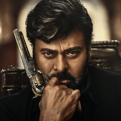 appupavanfans's tweet photo. #GodFather 🔥🔥 @KChiruTweets
1st song on 14th
Pre release event on 27th
Grand release on 5-10-22 🔥🔥🔥 @bkrsatish @onlymoviesnews @JSPShivaPrasad @ursyathi�#RecordBreakingJalsa https://t.co/KC9PoEvHvk