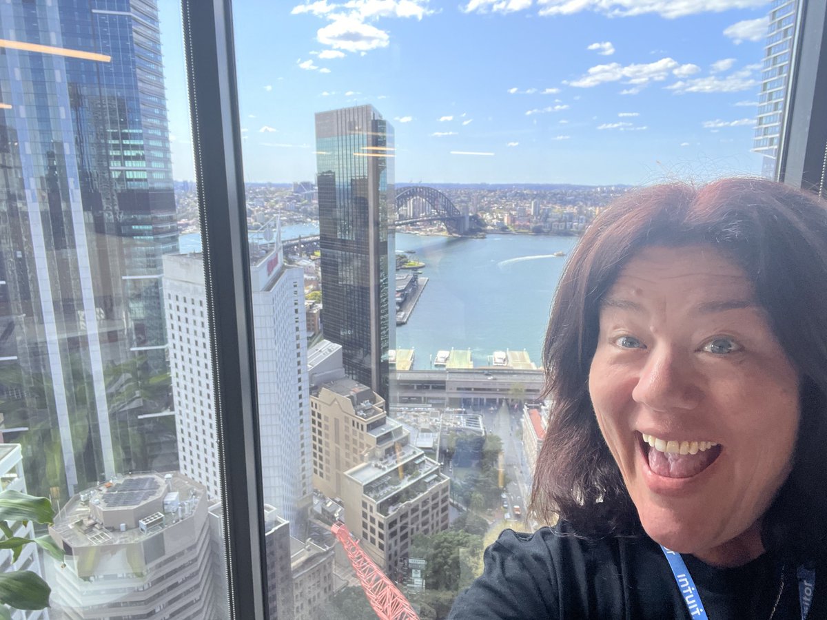 Denise Twigger (@denisetwigger) on Twitter photo They let me in 🤣. Best views in #sydney at the <a href="/QuickBooksAU/">QuickBooks Australia</a> HQ #twn <a href="/basandbalances/">Bas and Balances</a> They let me in 🤣. Best views in #sydney at the <a href="/QuickBooksAU/">QuickBooks Australia</a> HQ #twn <a href="/basandbalances/">Bas and Balances</a>