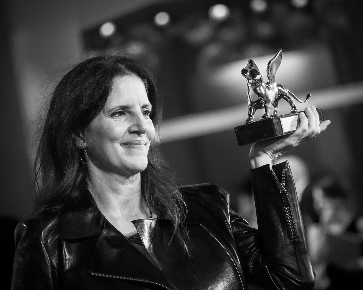 piermarcomenini's tweet photo. 𝙇𝙖𝙪𝙧𝙖 𝙋𝙤𝙞𝙩𝙧𝙖𝙨

🎞 Attrice/Actress
🏆 Leone d'Oro
➖️
© Piermarco Menini 📸
79th Venice Film Festival
➖️ https://t.co/P4ZX3xRoRx