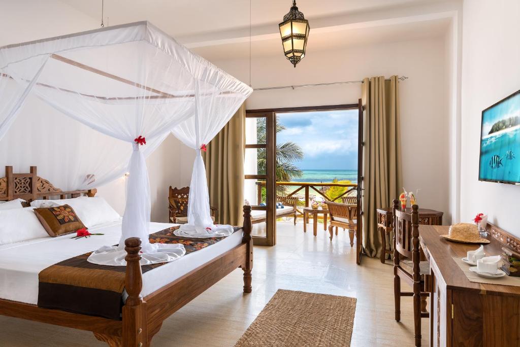 TheWorldsBestH1's tweet photo. The Top 25 Small Hotels in The World, From The Tripadvisor 2022 Travellers Choice Ratings: 25. Next Paradise Boutique Resort, Pwani Mchangani, Tanzania https://t.co/3JZYDtyajC 
#nextparadisebotiqueresort #pwanimchangani #Tanzania #Tripadvisor #hotel #theworldsbesthotels https://t.co/URBSIOq7sK