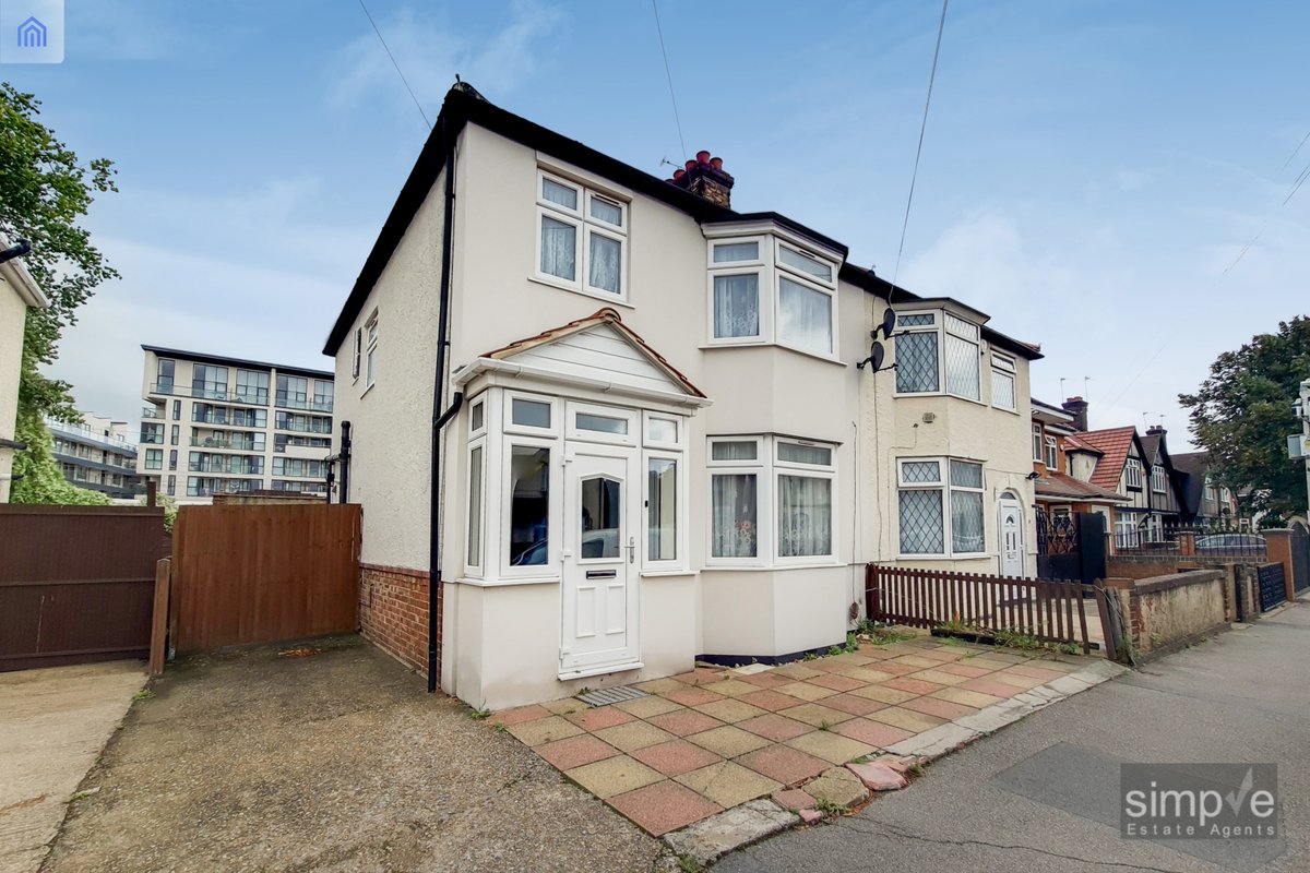 Simple Estate Agents tweet media