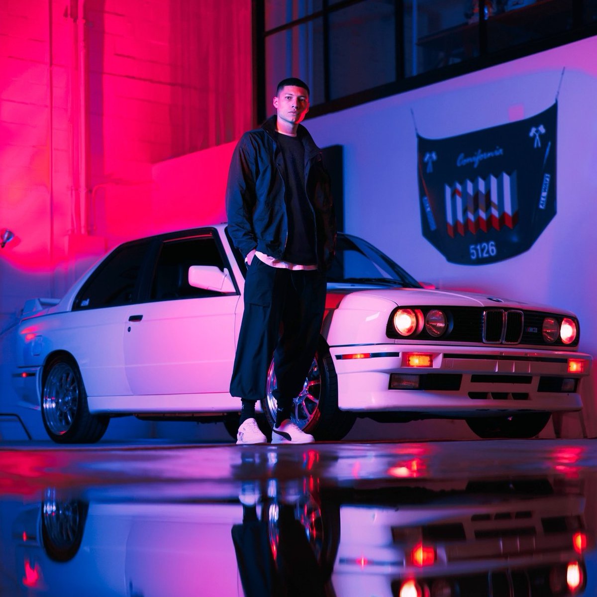 𝗪𝗘 𝗔𝗥𝗘 𝗠.
Get ready for an exclusive brand new BMW M PUMA collection, dedicated to fans, drivers and BMW M enthusiasts everywhere. Expect historic red, light blue and dark blue BMW M colourways, combined with exciting PUMA style.

Speak to Snows BMW to order.