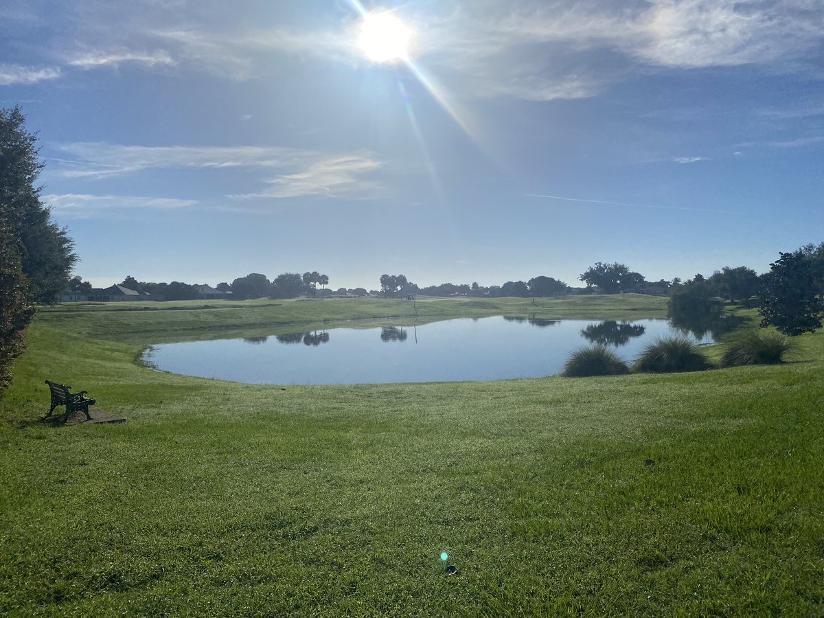 keto_mandy's tweet photo. Took a different route on my 4 mile out-and-back. Nice scenery and easy running. #running #runningmindset #runningmotivation #halfmarathontraining #4milerun #mondayrun #goals #fitover40 https://t.co/VCKoqJu2ja