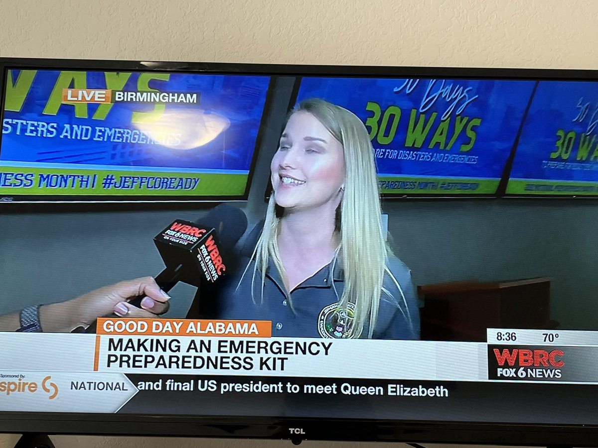 BrodieWesson_WX's tweet photo. Hey I think I know her… @Southrn_Melle #EM #FamousNow @EMAJeffCoAL https://t.co/S5VZByHoD4