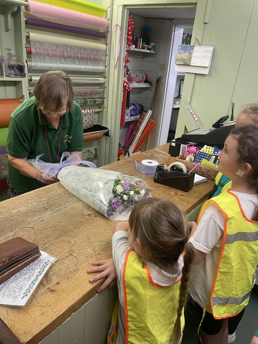 Heartwood CE VC Primary and Nursery School tweet media