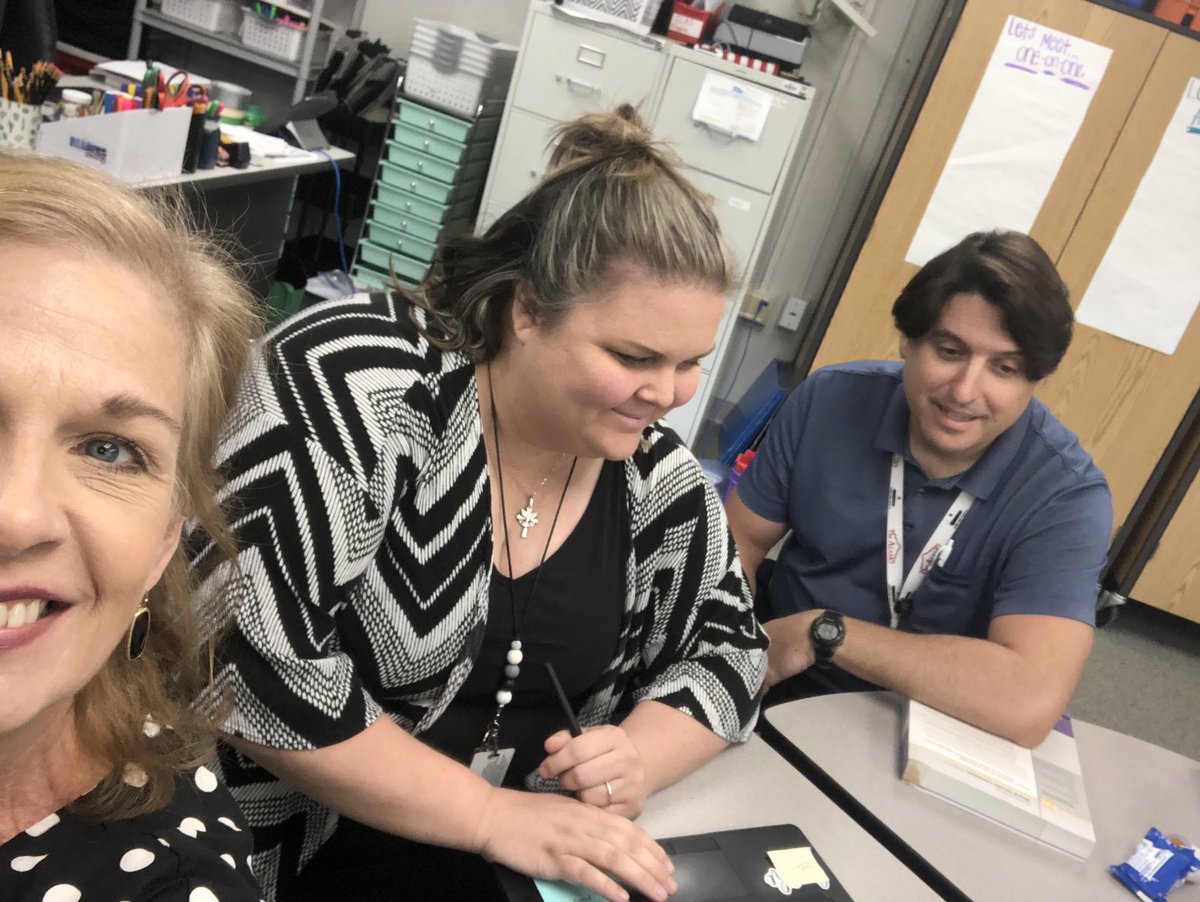 Planning with 5th grade ELAR specialist bringing goodness to our kids! Maybe “story quilt” from TPSP? ⁦<a href="/mrg_bbe/">Everett Goodman</a>⁩ ⁦<a href="/MrsCollette_BBE/">Kasey Collette</a>⁩
