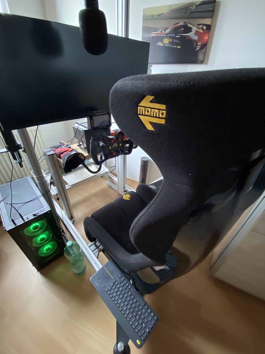 JanPRaber's tweet photo. @iRacing https://t.co/FivZbE0N7B