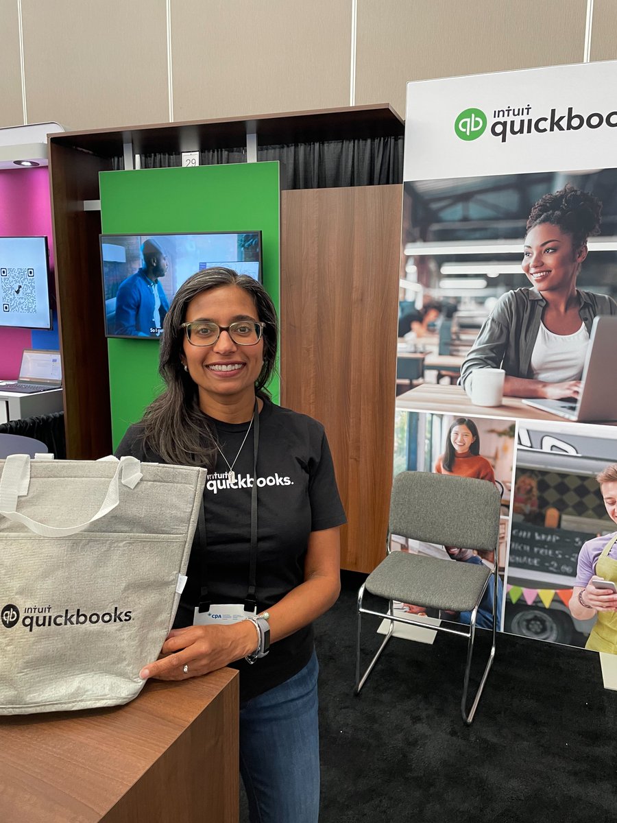 IntuitAcctsCA's tweet photo. Our team is so excited to be back at @CPACanada's The ONE National Conference! It's so great to see everyone in person and we look forward to connecting while you're here. Don't forget to say hi to 
@cherylmanmohan👋.

#advisory #CPACanada #CPATheOne2022 #accountantconference https://t.co/zY3I0G0duH