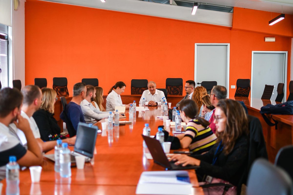 RITKosovo's tweet photo. 📣We are pleased to announce that #Bridge2 project has been awarded to @RITKosovo by @USEmbPristina Grateful for the @USEmbPristina support and excited to continue our collaborative work with Kosovo youth! Stay tuned for more 🙌🏽 #AUK-TDI #trainings https://t.co/4twnkggIuF
