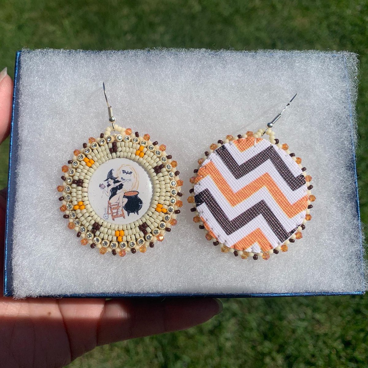 TurtleHeartBead's tweet photo. Witch earrings available to purchase https://t.co/gOrCuwVJeW