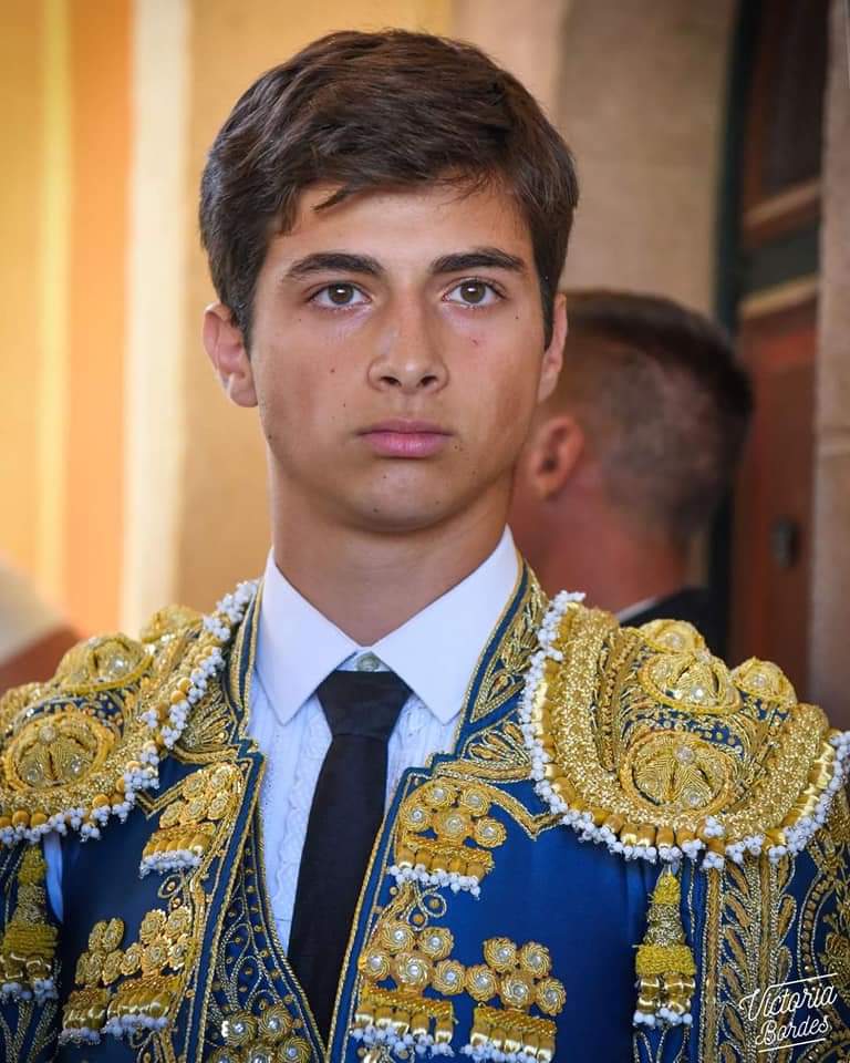 Arènes de Bayonne tweet media