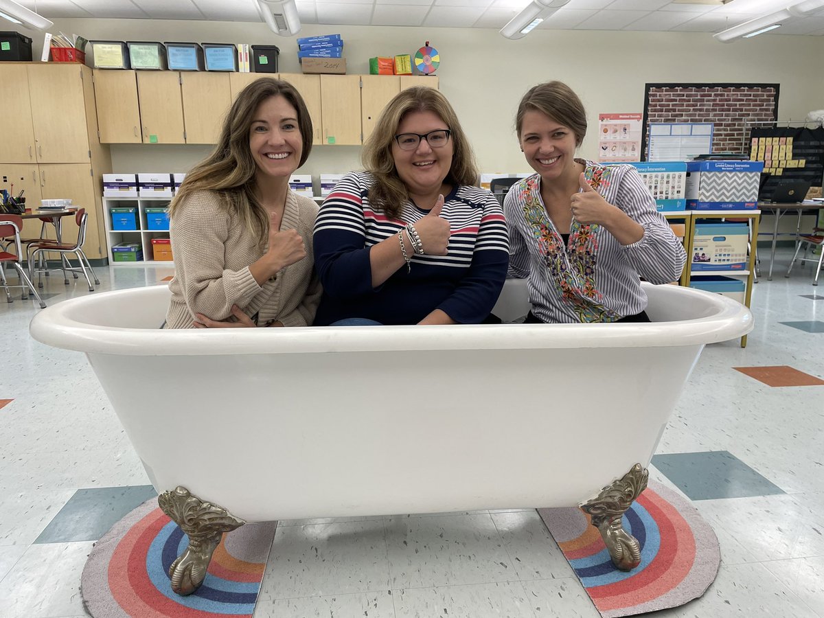 Lindsay Weiner tweet media