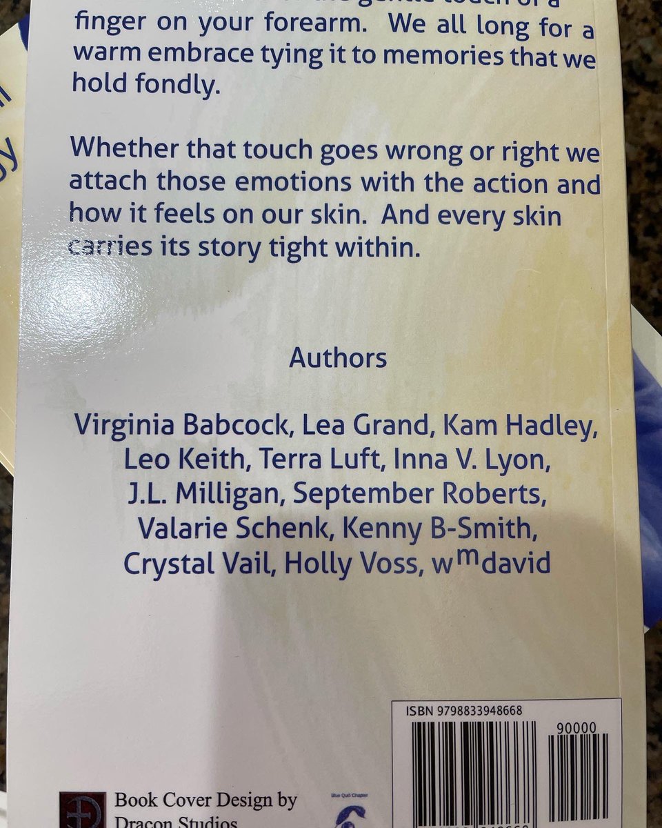 InnaLyon's tweet photo. The Blue Quill Anthology #3 is out. My short story about first love miraculously got in. 😍 Within Reach (Blue Quill Anthologies) https://t.co/MfnNs0GnzQ https://t.co/hjydGkJpkM