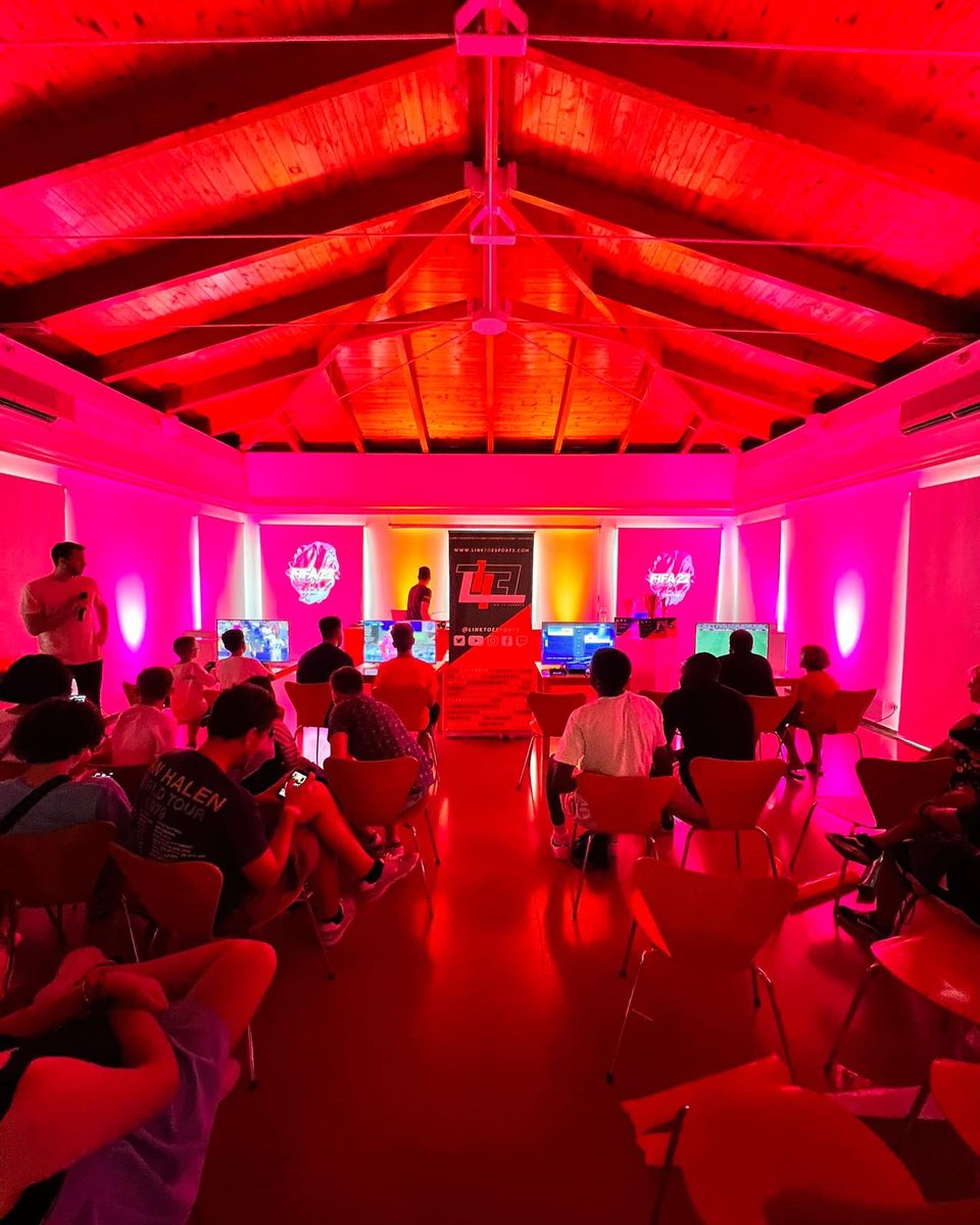 Link To Esports tweet media