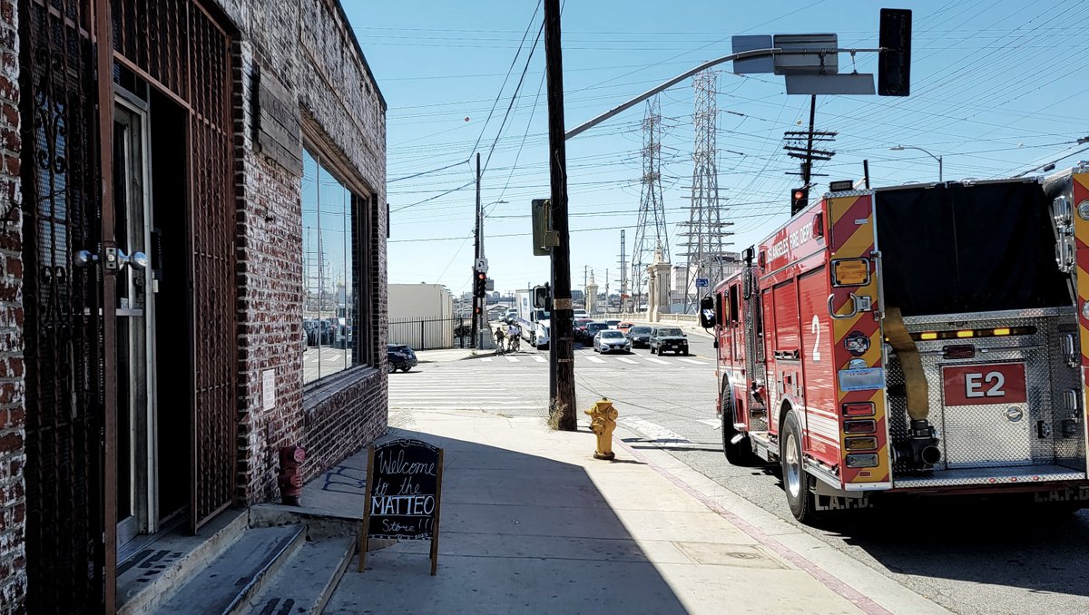MATTEOLLC's tweet photo. First Responder Month, September 2022 🇺🇸⁠
⁠
Use promo code HERO30 for 30% off and a free gift.🛏️⁠
⁠
Check our profile or DM us. ✨⁠
⁠
#Matteo #losangeles #firstrespondersappreciation #firefighter #police #sheriffs #doctors #nurses #caregivers #EMT #socialworkers #911 #rest https://t.co/kVWKtYApAh