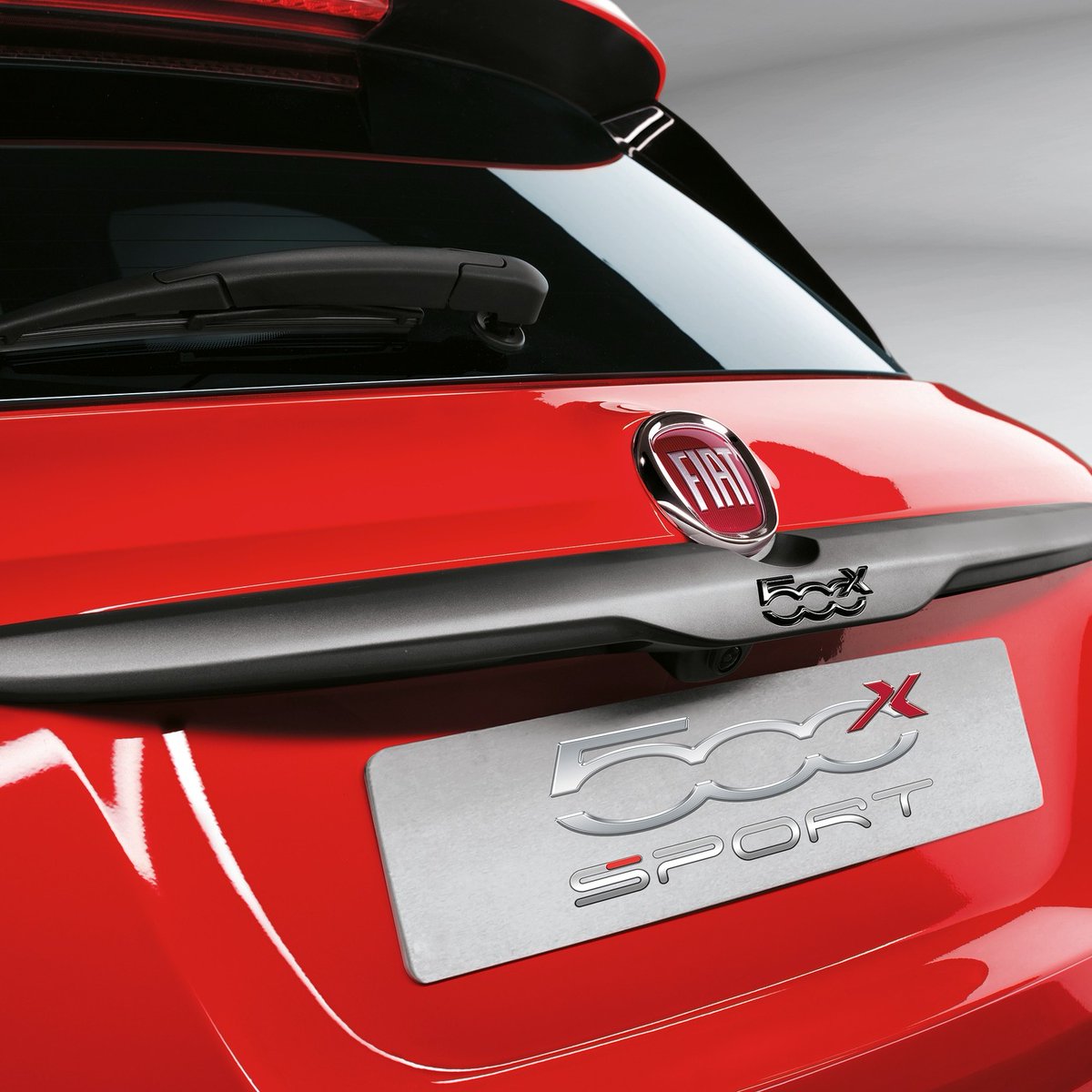 SnowsFiat's tweet photo. Introducing the new Fiat 500X Sport, it’s impossible to resist!

Show off your style with its lower ride height, striking sporty red body paint and the exclusive Sport badge.

Find out more - https://t.co/LKeLWij77D

#Snows #SnowsFiat #Fiat #Fiat500X #500X https://t.co/7stEIuIvs4