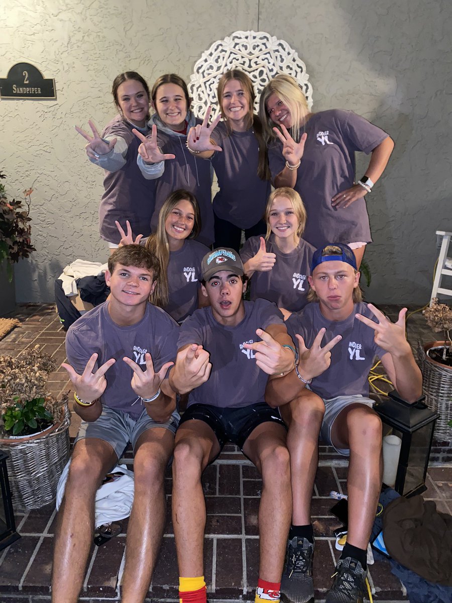 ACYoungLife's tweet photo. It’s the day we’ve all been waiting for!! CLUB IS BACK, and trust us, you DON’T want to miss it!!! First club of the semester is TONIGHT @ 7:27!! 3049 S. Prairie Point Dr. - the code to get in the gate is 7466!! Fill your car & we’ll #packthebasement https://t.co/NysdFZNs7i