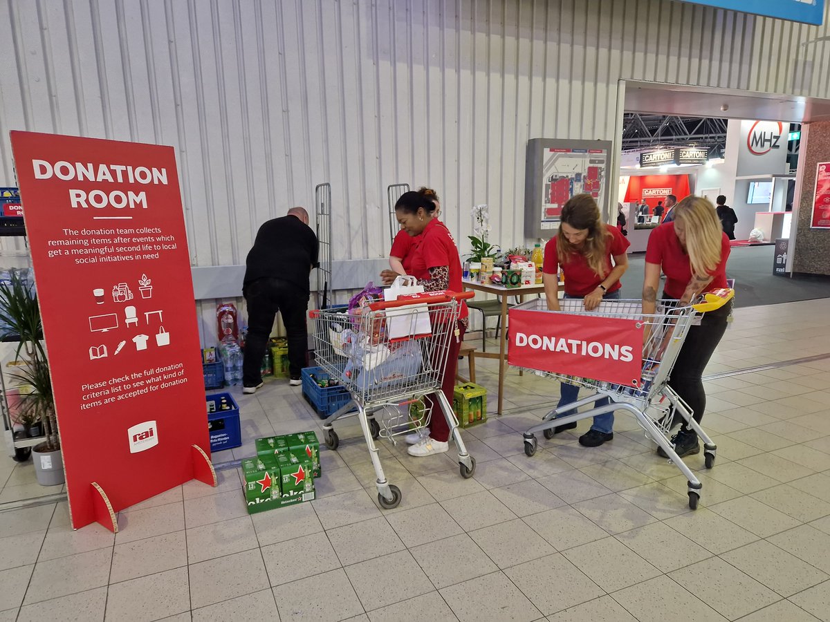 IBCShow's tweet photo. As we pack up to head back home from #IBC2022, we want to give your unwanted items a second home. Let's help reduce our carbon footprint by also helping those in need. 

All exhibitors can drop off their unwanted items outside Hall 12 by the main entrance. https://t.co/lc1MORgDEE
