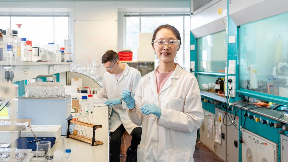 chemleedsuni's tweet photo. 🚨 Funded PhD #opportunity 🚨

Applications are now open for EPSRC Doctoral Training Partnership Award - 2022/23!

The highly competitive EPSRC Doctoral Training Partnership Studentship consists of the award of fees with a maintenance grant.

Apply now ⬇️ 
https://t.co/05cCMAVq6P https://t.co/VxihSjZu65