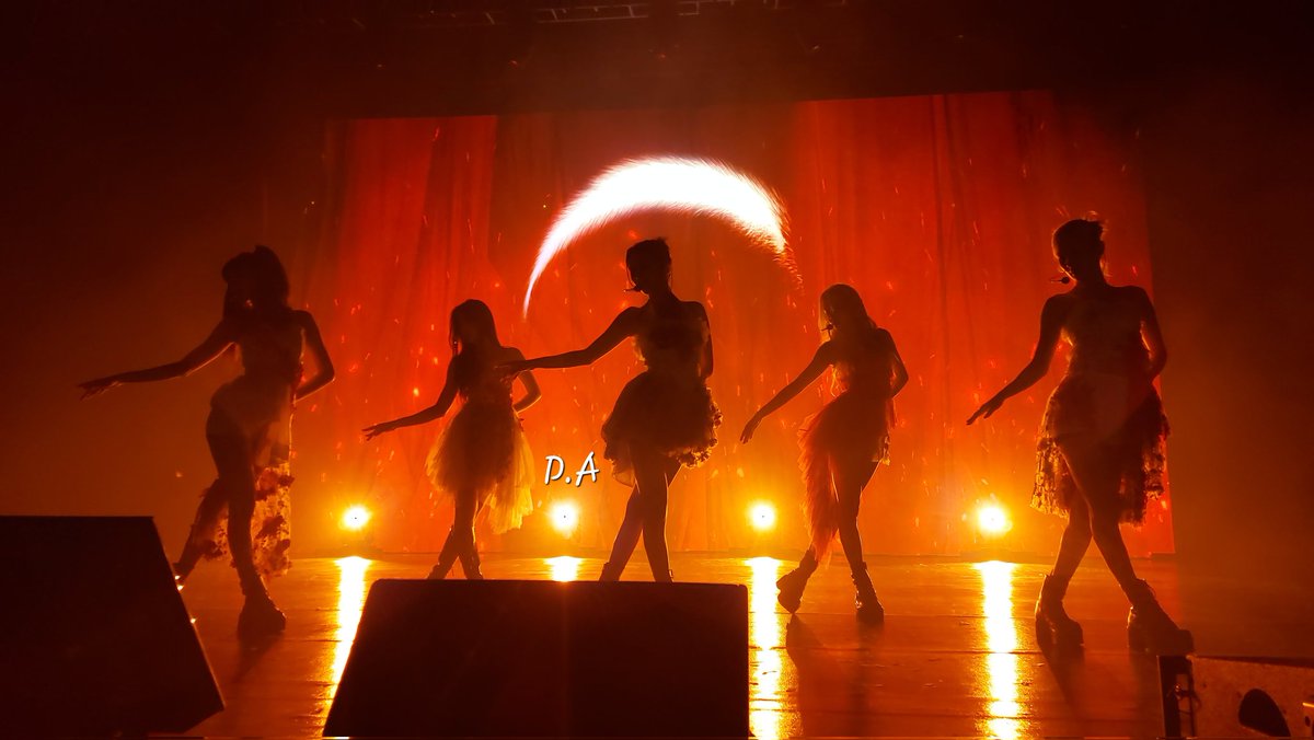 Delasarmas_'s tweet photo. #GIDLE_WORLDTOUR_JUSTMEIDLE IN MANILA https://t.co/lPHTzdd8Jp