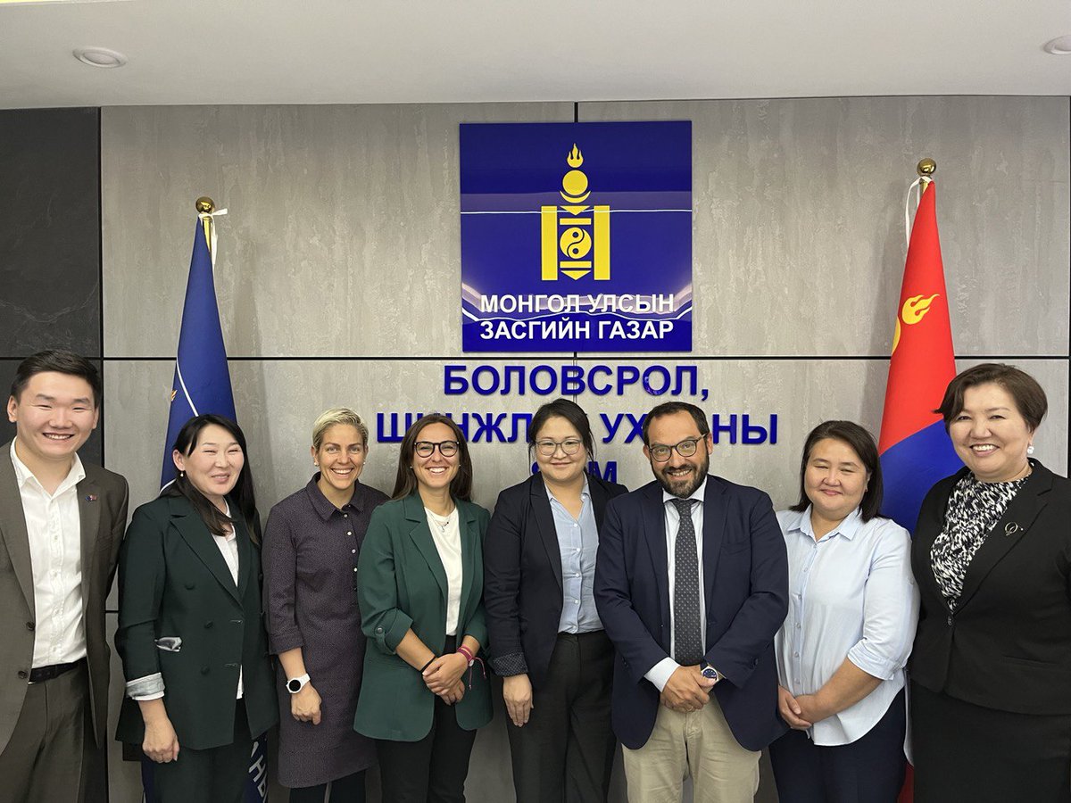 CIMEA_Naric's tweet photo. Within the @EUErasmusPlus #RecoASIA project, @CIMEA_Naric is currently in Ulaanbaatar 🇲🇳 to meet colleagues from #MNCEA, Mongolian Ministry of #Education and Science and @EUinMongolia 🇪🇺 with the aim of fostering #cooperation on international mobility between Asia and Europe. https://t.co/EnWr2SfHcX