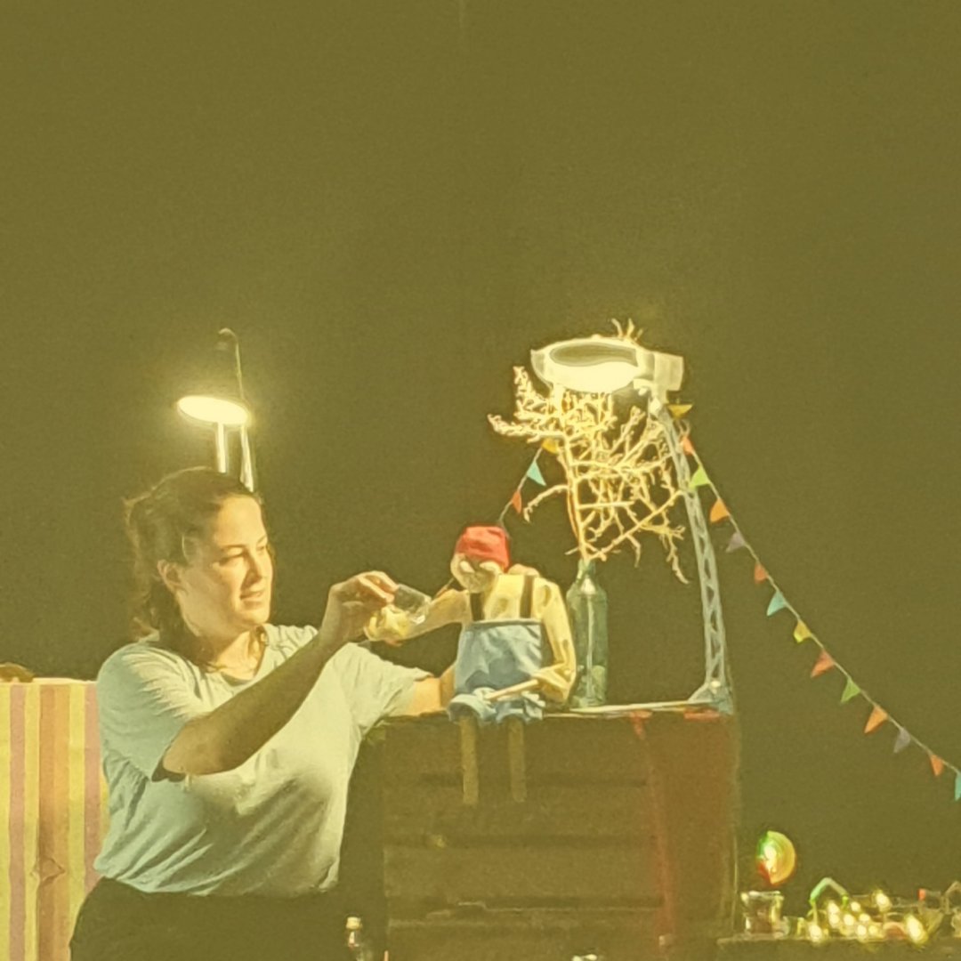 ERC_Vilanova's tweet photo. Imatges de la representació de "El Pescador d'Ampolles" d'aquest diumenge a l'Escola Marta Mata.
Moltes gràcies a totes i tots els assistents!
#ERCVilanova #Diada22 #VilanovadelCamí #teatre #ERC https://t.co/IcFhe1uzwF