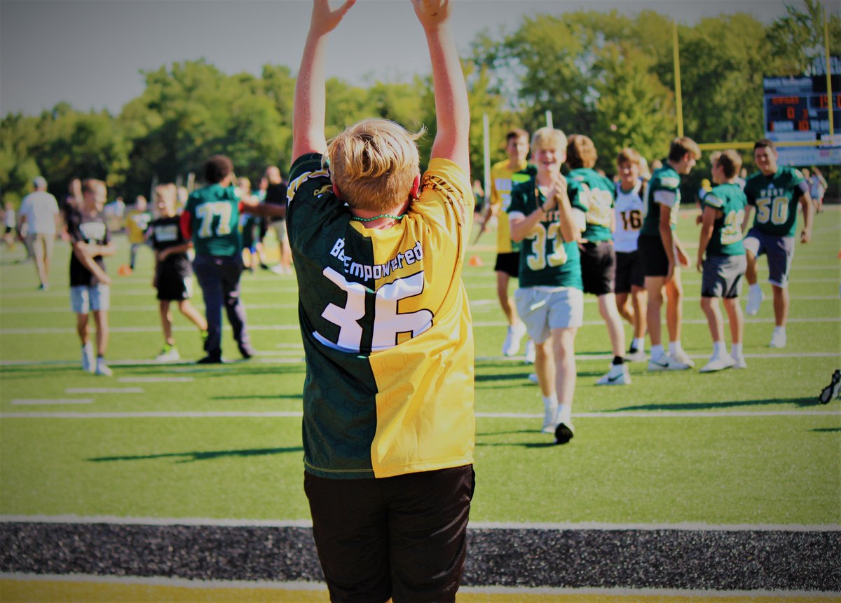 zeelandschools's tweet photo. On Friday, ZE/ZW football programs &amp; cheerleaders joined with the zLinks to hold the annual EMPOWER! event for middle and high school students. It was a beautiful and hot afternoon for some sizzling competition. #ZPSLearningforLife https://t.co/T7RC7TTAZz
