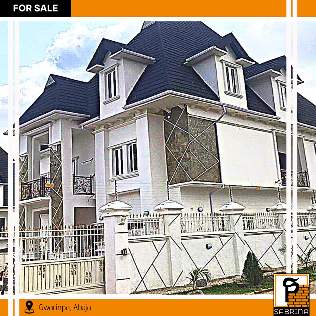 sabrinaproperty's tweet photo. Newly built 6 Bedroom Modern Detached House, with all ensuite rooms, a penthouse suite and 2 rooms boys quarters.

📍Gwarinpa, Abuja. 
🏷 NGN 250M.

For more information please contact 08053696322, 08053696323

#Listing #Abuja #FCT #Gwarinpa
#AbujaRealestate #NigeriaRealEstate https://t.co/spg6yveAwz