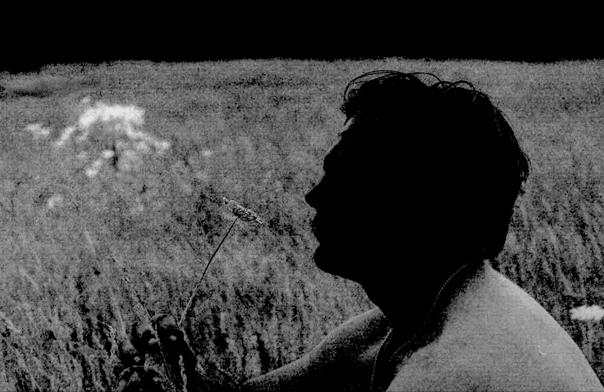 tmradicalist's tweet photo. List Pick: This mysterious, almost unsettling track comes from Elron Gardy. ‘Reflex and Movement’ is his debut single and acts as a teaser for his debut live show.
https://t.co/BEwUAeb4Sd https://t.co/TATpDuZaKq
