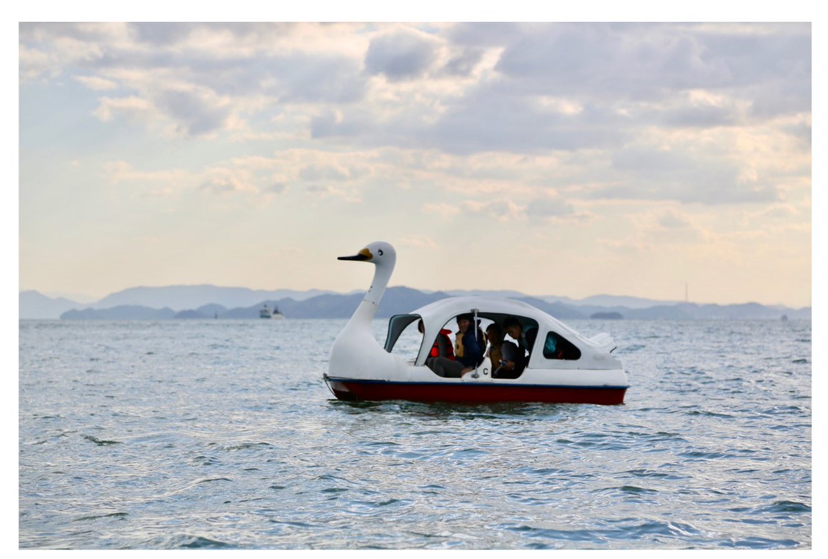 airdeparis's tweet photo. Swan Goes to the Sea / Let’s Make Cows Fly!  
Nouvelle exposition de #Shimabuku 
Jusqu’au 19 novembre 
Mardi-Samedi, 10-18h
#airdeparis
#komunuma
#contemporaryart 
#pgmap https://t.co/GD46J0jQ2E